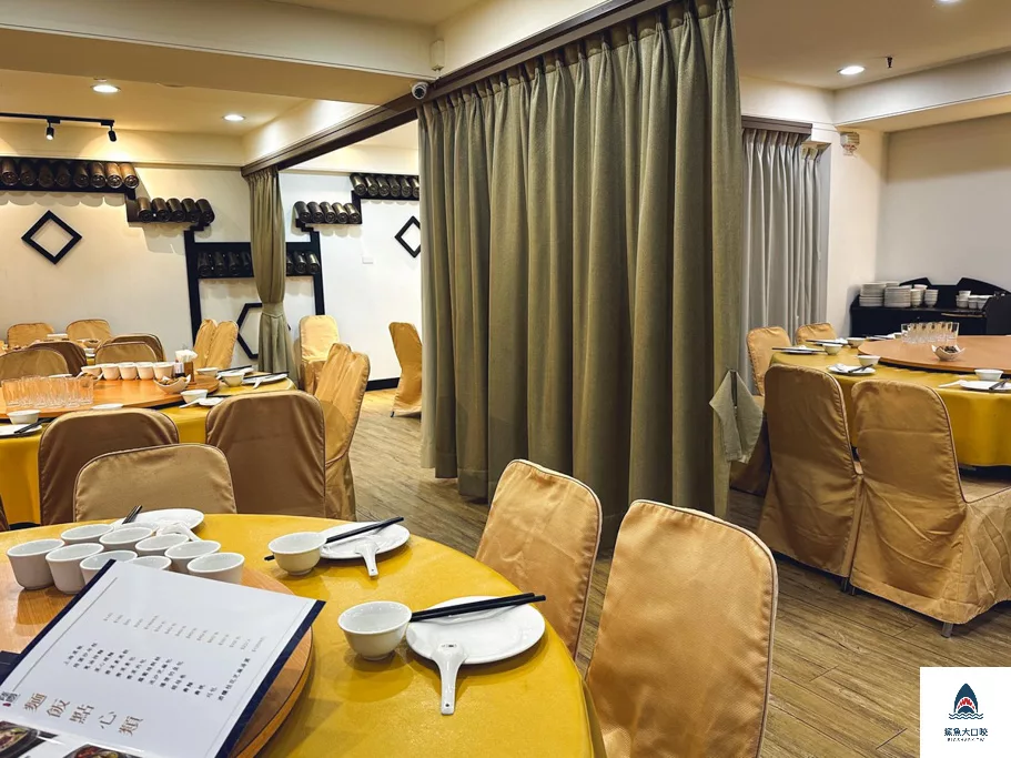 台中聚餐餐廳,台中美食,台中米其林必比登推薦,台中餐廳,陸園上海名菜,台中陸園,台中上海菜,陸園菜單 @鯊魚大口咬
