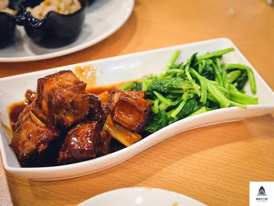台中聚餐餐廳,台中美食,台中米其林必比登推薦,台中餐廳,陸園上海名菜,台中陸園,台中上海菜,陸園菜單 @鯊魚大口咬