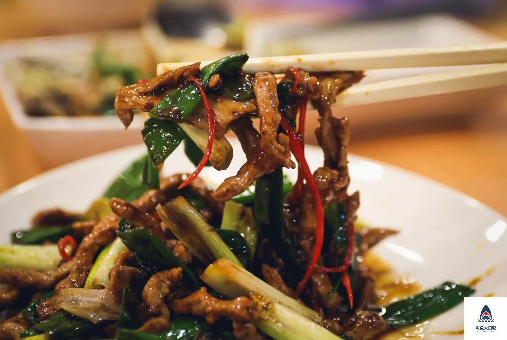 台中聚餐餐廳,台中美食,台中米其林必比登推薦,台中餐廳,陸園上海名菜,台中陸園,台中上海菜,陸園菜單 @鯊魚大口咬
