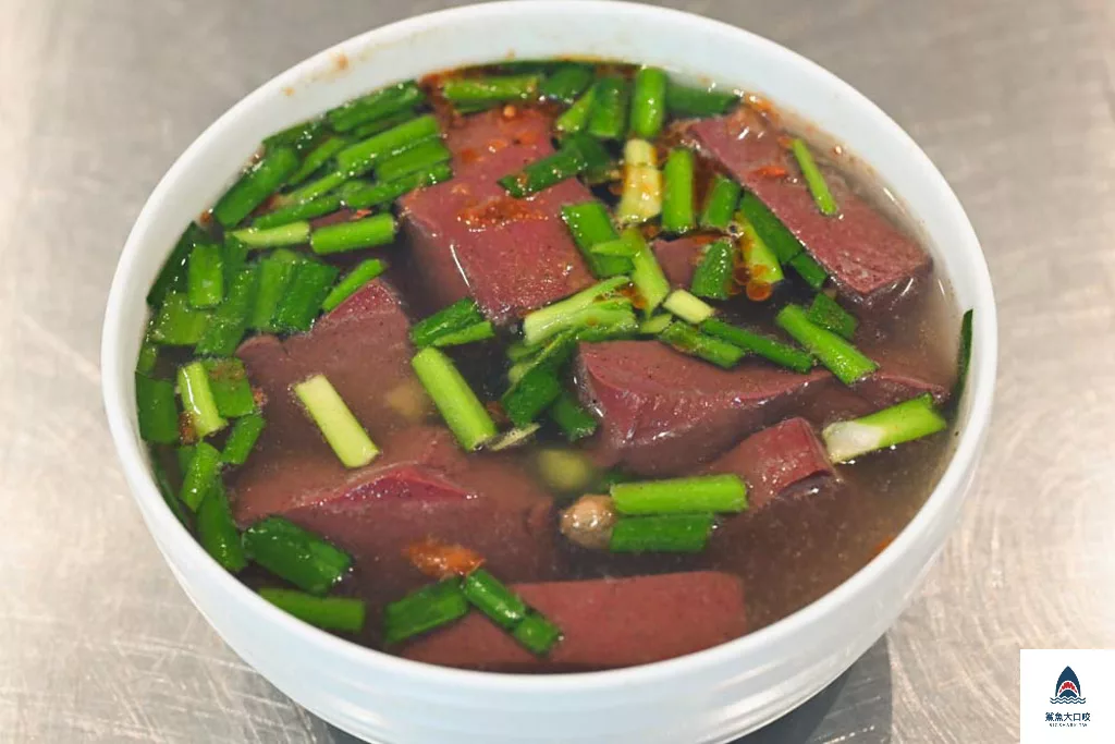 三重小吃,菜寮站美食,三重臭豆腐,田中臭豆腐菜單,田中臭豆腐,田中臭豆腐營業時間,三重美食 @鯊魚大口咬
