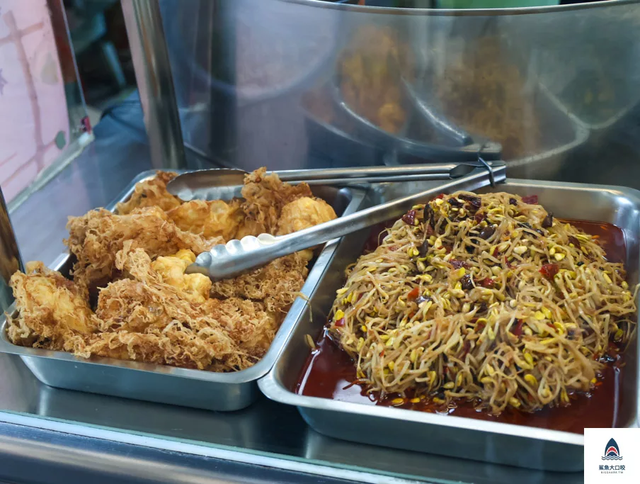 大雅美食,台中肉夾饃,吳記陝西肉夾饃,大雅吳記陝西肉夾饃,吳記陝西肉夾饃菜單,台中美食 @鯊魚大口咬