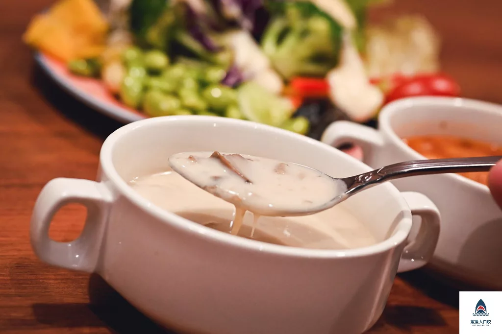 橫濱牛排,橫濱牛排LaLaport台中店,橫濱牛排LaLaport台中店 菜單,台中牛排,台中東區美食,台中LALAPORT美食,台中自助吧吃到飽,Sarabeth's LaLaport台中店,橫濱牛排台中店 @鯊魚大口咬