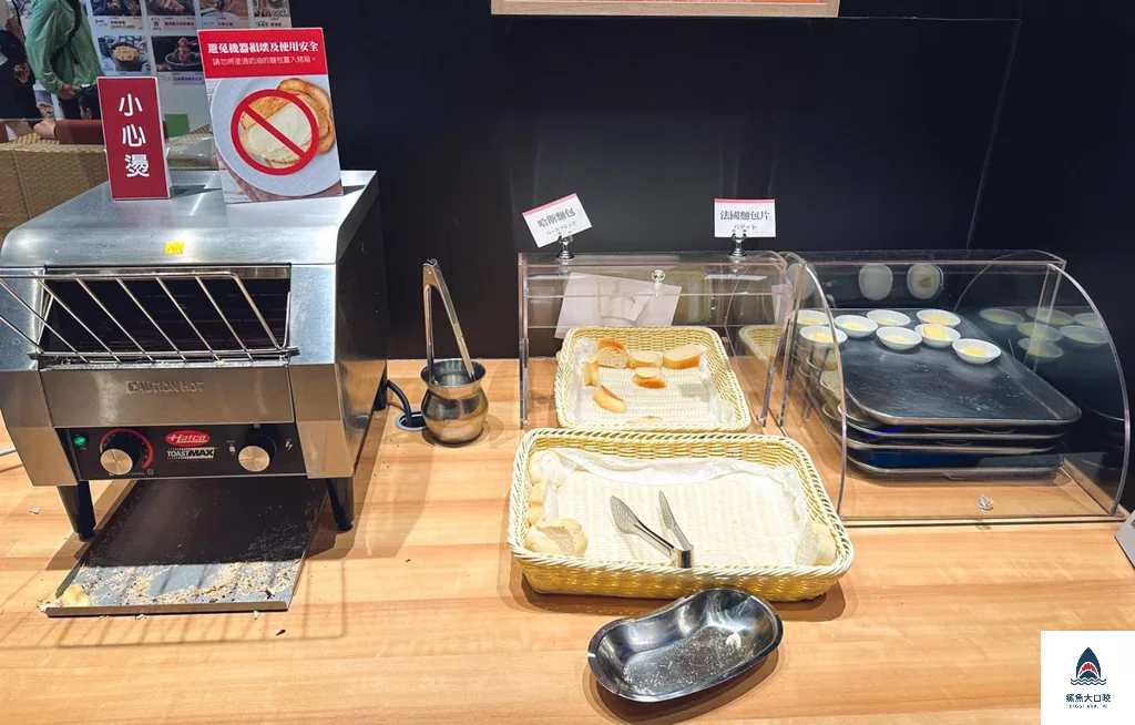 橫濱牛排,橫濱牛排LaLaport台中店,橫濱牛排LaLaport台中店 菜單,台中牛排,台中東區美食,台中LALAPORT美食,台中自助吧吃到飽,Sarabeth's LaLaport台中店,橫濱牛排台中店 @鯊魚大口咬