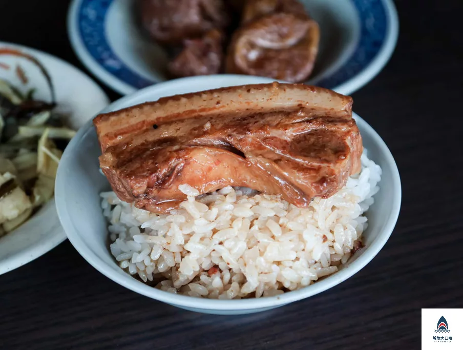 30年老店溪湖美食地圖,溪湖美食,溪湖阿讚豬腳爌肉飯,溪湖阿讚溪湖爌肉飯 @鯊魚大口咬