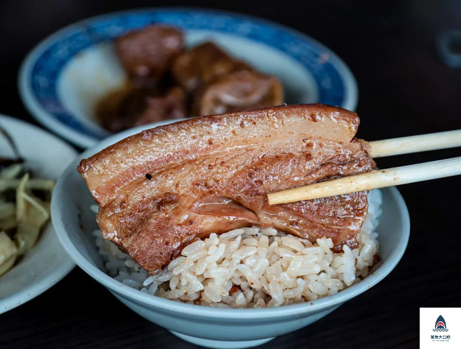 30年老店溪湖美食地圖,溪湖美食,溪湖阿讚豬腳爌肉飯,溪湖阿讚溪湖爌肉飯 @鯊魚大口咬