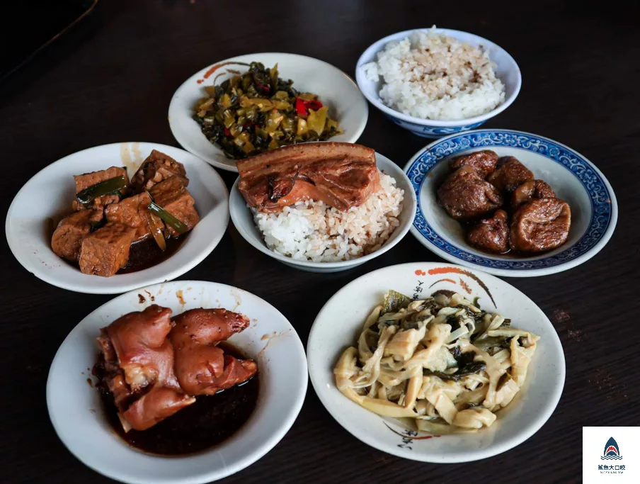 30年老店溪湖美食地圖,溪湖美食,溪湖阿讚豬腳爌肉飯,溪湖阿讚溪湖爌肉飯 @鯊魚大口咬