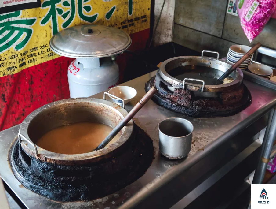 30年老店溪湖美食地圖,溪湖美食,溪湖阿讚豬腳爌肉飯,溪湖阿讚溪湖爌肉飯 @鯊魚大口咬