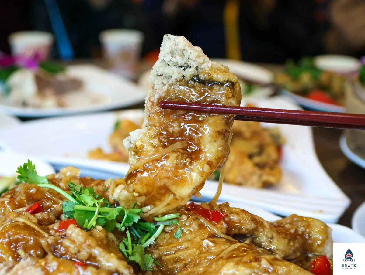 小橋流水餐廳菜單,小橋流水餐廳-石門活魚菜單,石門活魚餐廳推薦2023,石門活魚2人套餐,小橋流水餐廳,石門活魚排名 @鯊魚大口咬