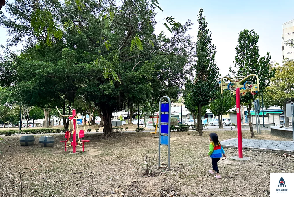 彰化公園推薦,彰化親子景點推薦,彰化華陽公園,華陽公園,彰化景點推薦 @鯊魚大口咬 彰化公園推薦,彰化親子景點推薦,彰化華陽公園,華陽公園,彰化景點推薦 @鯊魚大口咬