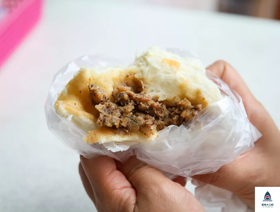 迪化街美食,妙口四神湯.肉包專賣店,妙口四神湯肉包專賣店,妙口四神湯肉包專賣店宅配,妙口肉包,捷運大橋頭站美食,迪化街肉包宅配,大橋頭站美食 @鯊魚大口咬