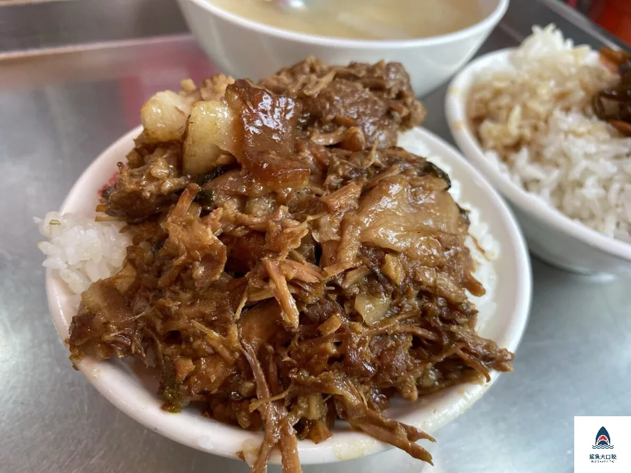 台中小吃,台中爌肉飯,台中米其林推薦,台中腿庫飯,陳明統爌肉飯,台中美食 @鯊魚大口咬 台中小吃,台中爌肉飯,台中米其林推薦,台中腿庫飯,陳明統爌肉飯,台中美食 @鯊魚大口咬