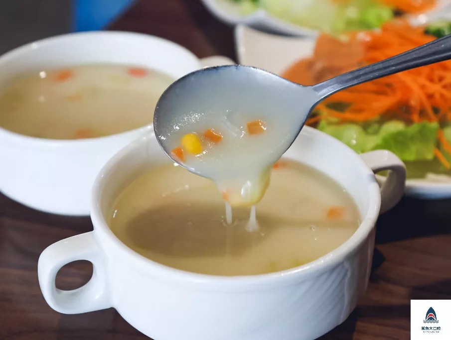 南投美食,南投牛排,竹山牛排,竹山炸雞,竹山美食推薦,頂好牛排炸雞,頂好牛排炸雞菜單 @鯊魚大口咬