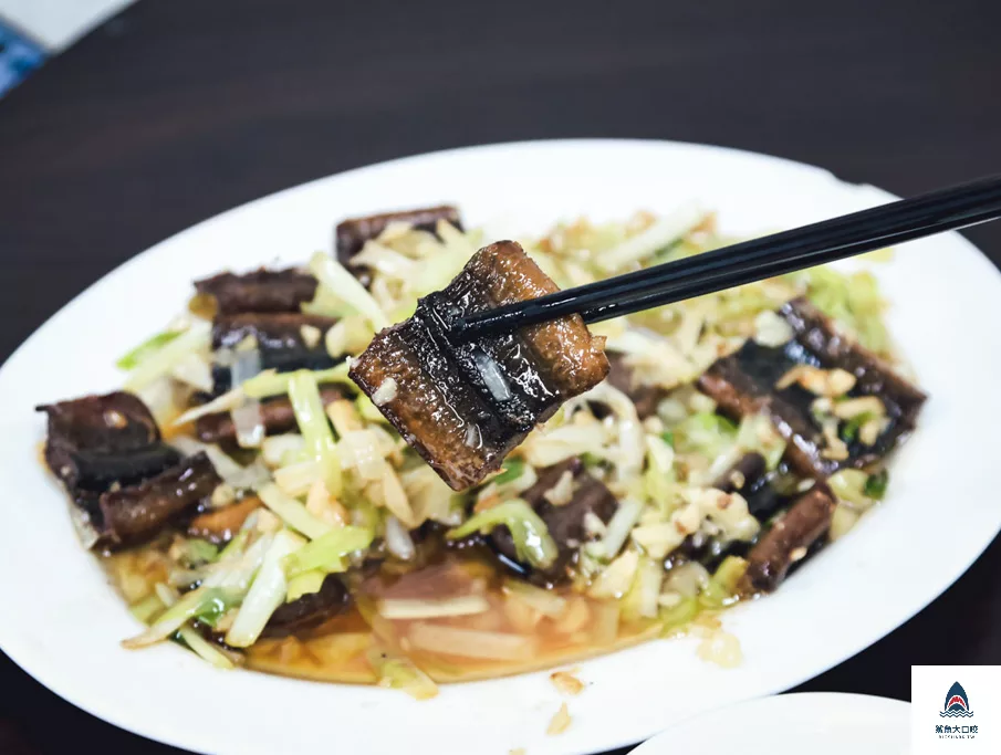 吃吃看小館,吃吃看小館菜單 @鯊魚大口咬