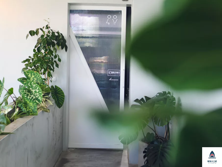有片森林植一座咖啡館菜單,有片森林植一座咖啡館環境,化景點,有片森林植一座咖啡館蛋糕,彰化美食,有片森林植一座咖啡館網美,彰化下午茶,彰化網美咖啡館,彰化約會景點,彰化喝咖啡,彰化咖啡館,彰化旅遊,有片森林植一座咖啡館交通方式,彰化旅行,有片森林植一座咖啡館停車資訊,彰化有片森林,有片森林植一座咖啡館好拍嗎,有片森林植一座咖啡館 @鯊魚大口咬