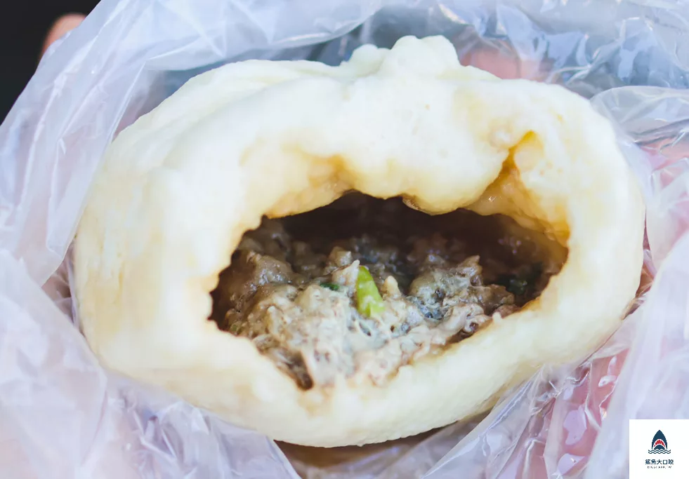 台中早餐推薦,台中美食推薦,天津苟不理湯包菜單,天津苟不理湯包價目表,信義街無名湯包,台中湯包推薦 @鯊魚大口咬