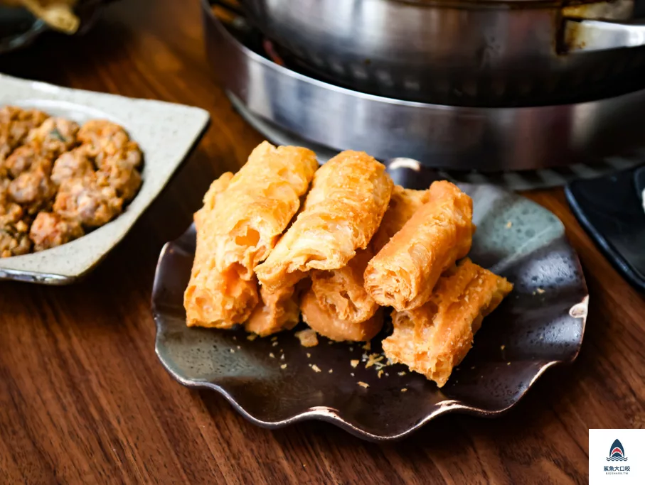 台中麻辣火鍋,麻辣人家,麻辣人家菜單,台中火鍋 @鯊魚大口咬