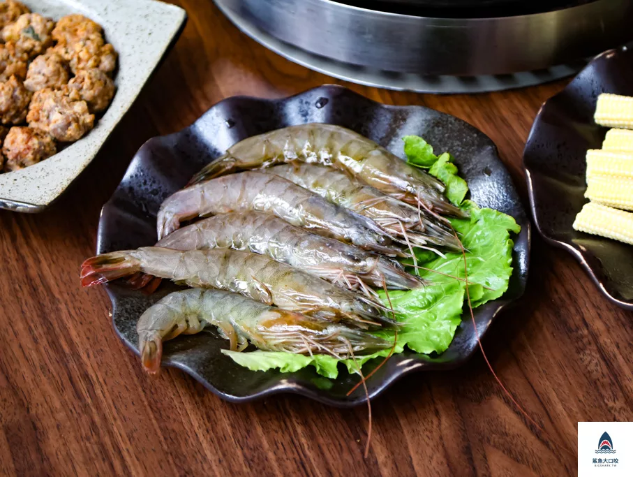 台中麻辣火鍋,麻辣人家,麻辣人家菜單,台中火鍋 @鯊魚大口咬