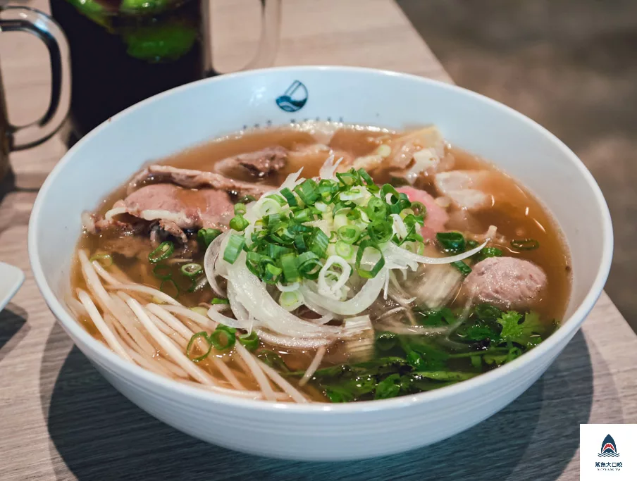 台中越南料理,PHO WHERE 美式越南河粉,PHO WHERE 美式越南河粉菜單,PHO WHERE菜單,台中PHO WHERE,台中美式越南河粉,台中河粉 @鯊魚大口咬