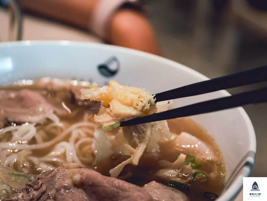 台中越南料理,PHO WHERE 美式越南河粉,PHO WHERE 美式越南河粉菜單,PHO WHERE菜單,台中PHO WHERE,台中美式越南河粉,台中河粉 @鯊魚大口咬