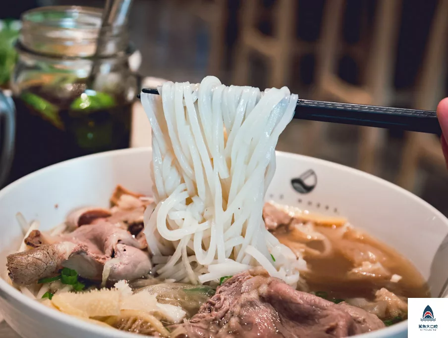 台中越南料理,PHO WHERE 美式越南河粉,PHO WHERE 美式越南河粉菜單,PHO WHERE菜單,台中PHO WHERE,台中美式越南河粉,台中河粉 @鯊魚大口咬