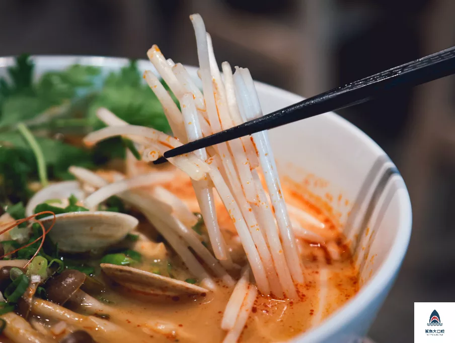 台中越南料理,PHO WHERE 美式越南河粉,PHO WHERE 美式越南河粉菜單,PHO WHERE菜單,台中PHO WHERE,台中美式越南河粉,台中河粉 @鯊魚大口咬