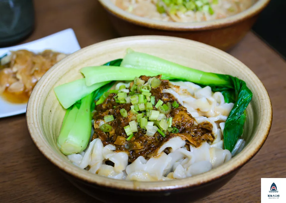 台中必比登推薦,曙光居蔬食料理,曙光居,曙光居菜單,台中素食餐廳,台中素食推薦,台中蔬食餐廳 @鯊魚大口咬