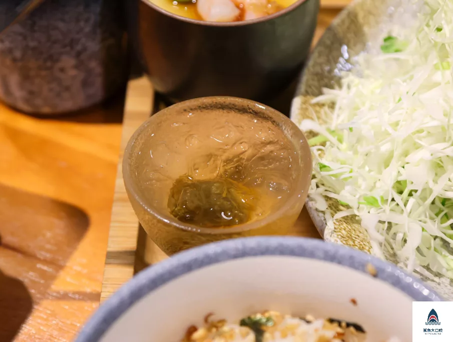 嘉義美食推薦,嘉義豬排推薦,嘉義八谷豬排,嘉義八谷豬排文雅店,八谷豬排咖哩,八谷豬排咖哩菜單 @鯊魚大口咬 嘉義美食推薦,嘉義豬排推薦,嘉義八谷豬排,嘉義八谷豬排文雅店,八谷豬排咖哩,八谷豬排咖哩菜單 @鯊魚大口咬