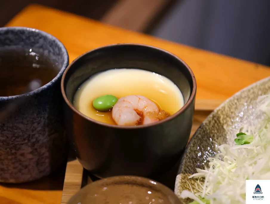 嘉義美食推薦,嘉義豬排推薦,嘉義八谷豬排,嘉義八谷豬排文雅店,八谷豬排咖哩,八谷豬排咖哩菜單 @鯊魚大口咬 嘉義美食推薦,嘉義豬排推薦,嘉義八谷豬排,嘉義八谷豬排文雅店,八谷豬排咖哩,八谷豬排咖哩菜單 @鯊魚大口咬