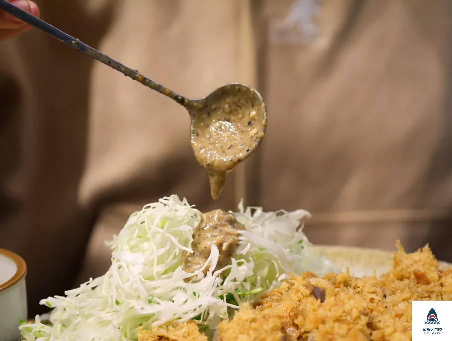 嘉義美食推薦,嘉義豬排推薦,嘉義八谷豬排,嘉義八谷豬排文雅店,八谷豬排咖哩,八谷豬排咖哩菜單 @鯊魚大口咬 嘉義美食推薦,嘉義豬排推薦,嘉義八谷豬排,嘉義八谷豬排文雅店,八谷豬排咖哩,八谷豬排咖哩菜單 @鯊魚大口咬