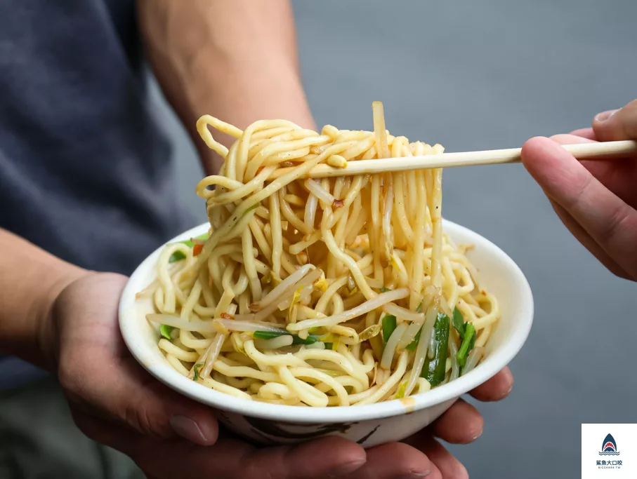 北屯,阿美姐炒麵,台中好吃炒麵,台中美食,北屯炒麵,台中小吃,北屯小吃,北屯美食,台中炒麵 @鯊魚大口咬