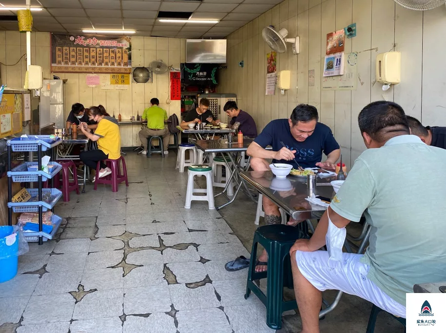 中科,廣福路,臭豆腐,豬血湯,麵線,大雅,美食,台中,小吃,西屯 @鯊魚大口咬