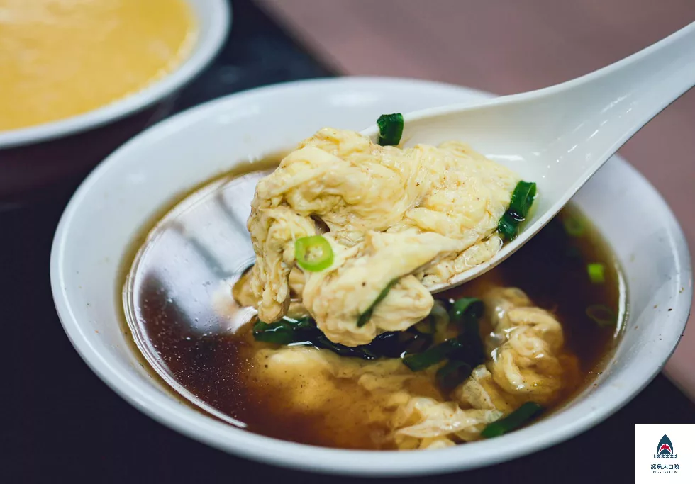 頂好紫琳,頂好紫琳菜單,頂好紫琳蒸餃館,紫琳菜單,東區蒸餃,頂好蒸餃,頂好名店城美食,紫琳蒸餃,台北東區小吃,紫琳蒸餃菜單 @鯊魚大口咬 頂好紫琳,頂好紫琳菜單,頂好紫琳蒸餃館,紫琳菜單,東區蒸餃,頂好蒸餃,頂好名店城美食,紫琳蒸餃,台北東區小吃,紫琳蒸餃菜單 @鯊魚大口咬