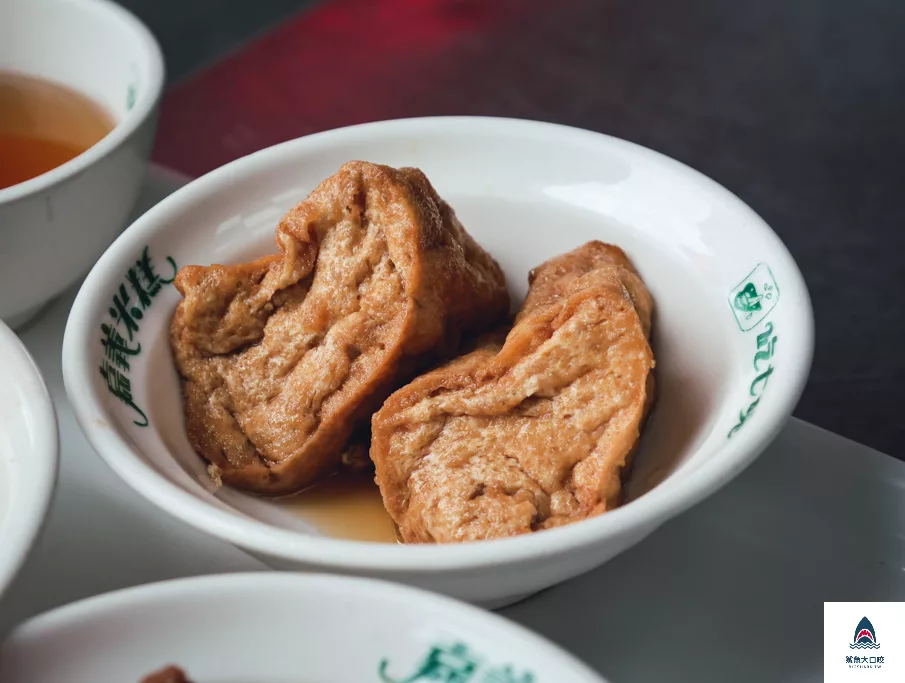 台中米糕,吃七碗米糕,東區米糕,台中小吃 @鯊魚大口咬
