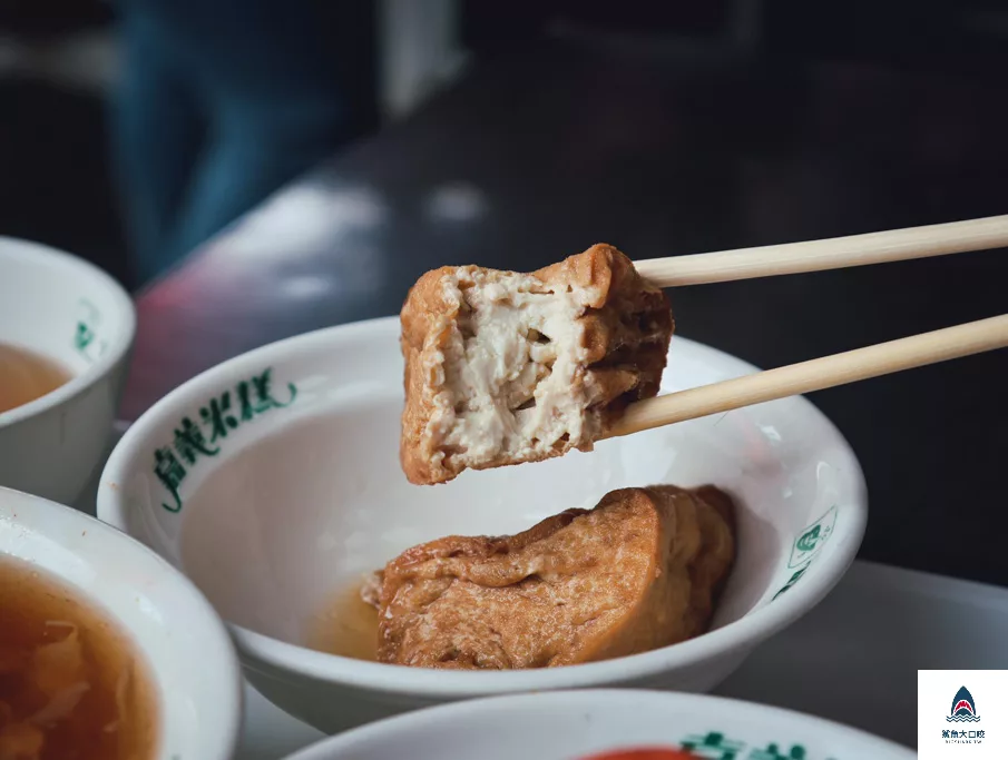 台中米糕,吃七碗米糕,東區米糕,台中小吃 @鯊魚大口咬