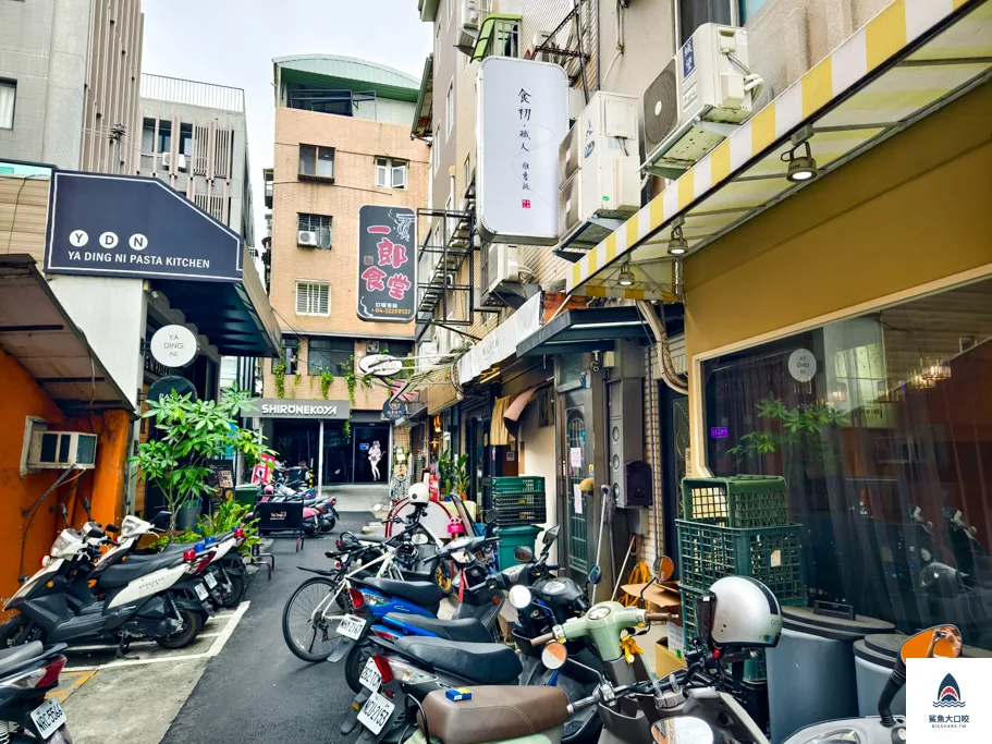 食の初-炸蛋雞魯飯職人專門店,食の初-炸蛋雞魯飯職人專門店菜單,食初炸蛋雞魯飯職人專門店,北區炸蛋雞魯飯,北區滷肉飯,北區美食 @鯊魚大口咬 食の初-炸蛋雞魯飯職人專門店,食の初-炸蛋雞魯飯職人專門店菜單,食初炸蛋雞魯飯職人專門店,北區炸蛋雞魯飯,北區滷肉飯,北區美食 @鯊魚大口咬