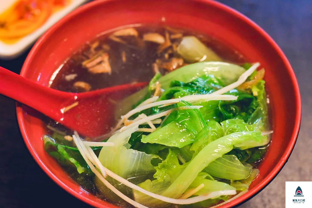 民權西路美食,雞魯飯,建弘雞肉飯,建弘雞肉飯菜單,建宏雞肉飯,台北魯肉飯,台北雞魯飯,台北美食 @鯊魚大口咬