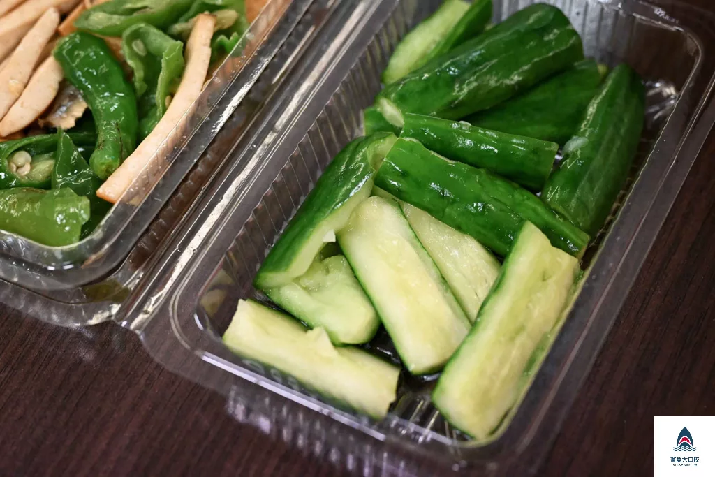 台中必比登美食,西屯牛肉麵,台中美食,西屯區美食,台中牛肉麵,可口牛肉麵,可口牛肉麵必比登,可口牛肉麵菜單,台中,台中必比登推薦 @鯊魚大口咬