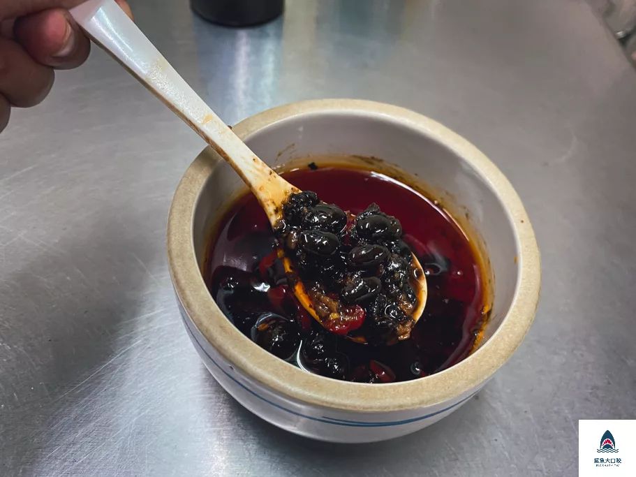 士林美食推薦,士林肉羹推薦,捷運士林站美食推薦,光輝肉羹,士林美食 @鯊魚大口咬