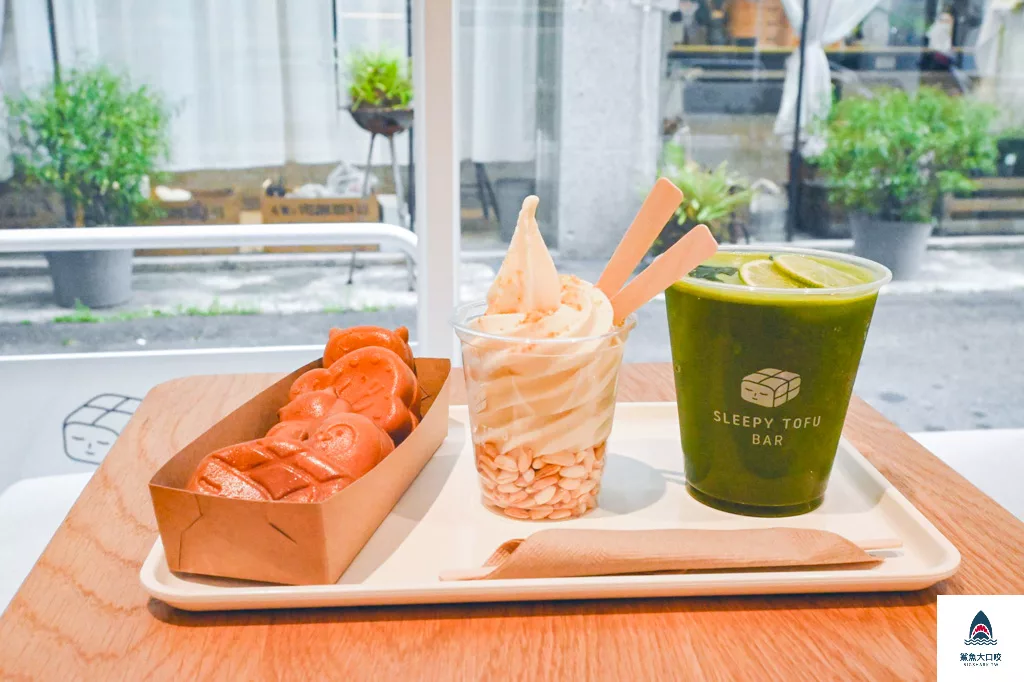 眠豆腐餐廳,眠豆腐展示,眠豆腐豆乳冰,眠豆腐台中店 @鯊魚大口咬