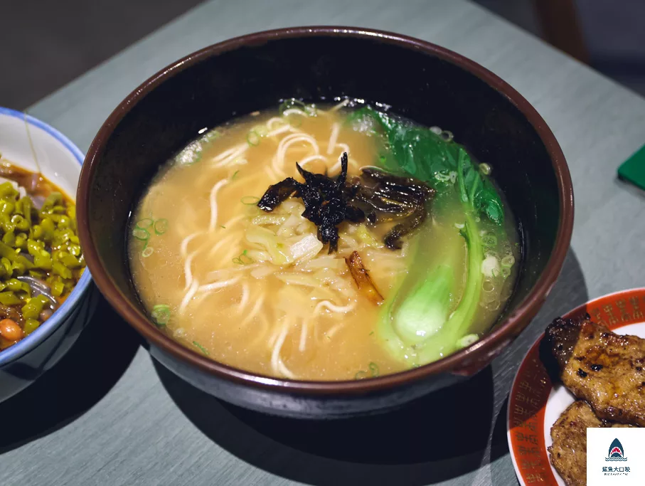 繡球麵店,繡球麵店菜單 @鯊魚大口咬