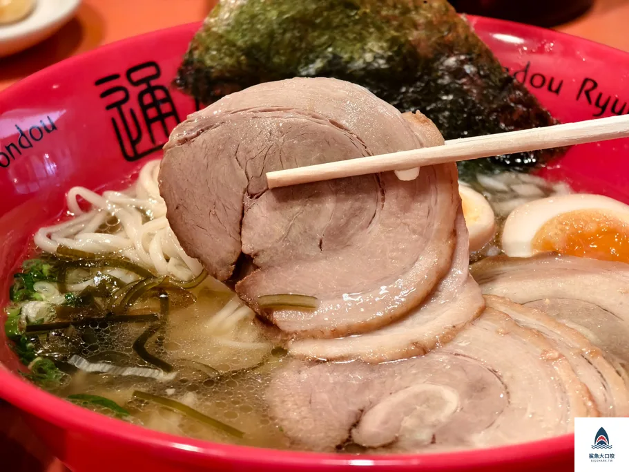通堂拉麵菜單,男人麵女人麵,小祿站美食,沖繩必吃,沖繩美食,沖繩通堂拉麵,沖繩拉麵推薦 @鯊魚大口咬