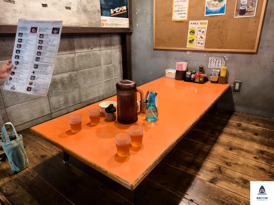 通堂拉麵菜單,男人麵女人麵,小祿站美食,沖繩必吃,沖繩美食,沖繩通堂拉麵,沖繩拉麵推薦 @鯊魚大口咬