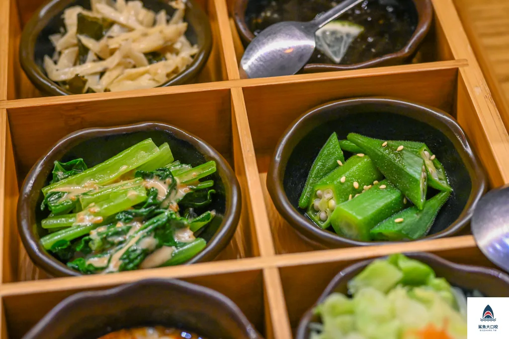 台中簡餐推薦,吃光食堂,吃光食堂菜單,台中吃光食堂,台中西區簡餐推薦,中教大美食推薦,台中西區美食推薦 @鯊魚大口咬 台中簡餐推薦,吃光食堂,吃光食堂菜單,台中吃光食堂,台中西區簡餐推薦,中教大美食推薦,台中西區美食推薦 @鯊魚大口咬