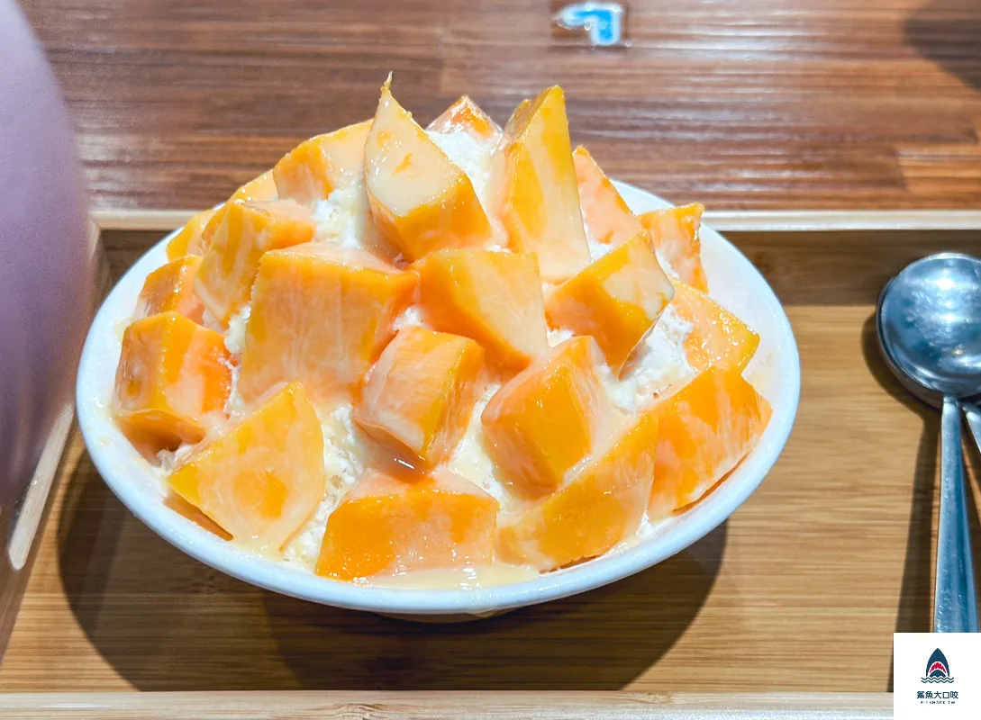 草莓,冰店,新冰味,草莓冰,雪花冰,嘉義,美食 @鯊魚大口咬