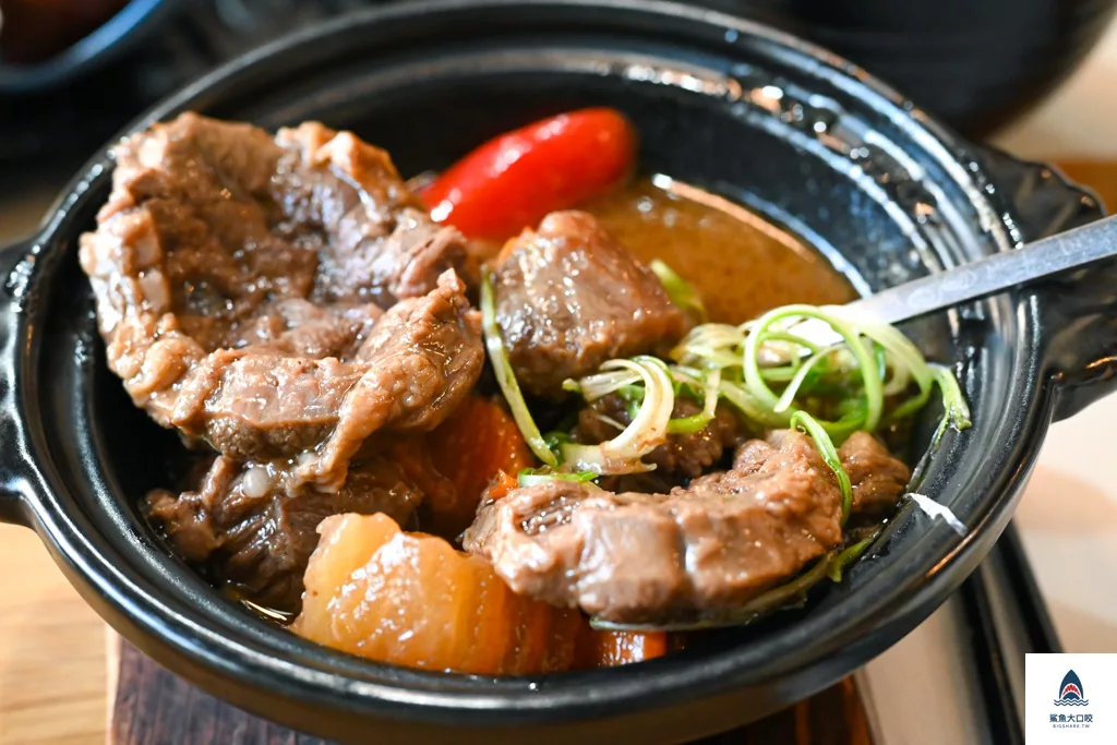南屯美食推薦,台中家庭料理,台中家常美食餐廳,台中家料理,南屯家料理,南屯家料理菜單,南屯便當推薦 @鯊魚大口咬 南屯美食推薦,台中家庭料理,台中家常美食餐廳,台中家料理,南屯家料理,南屯家料理菜單,南屯便當推薦 @鯊魚大口咬