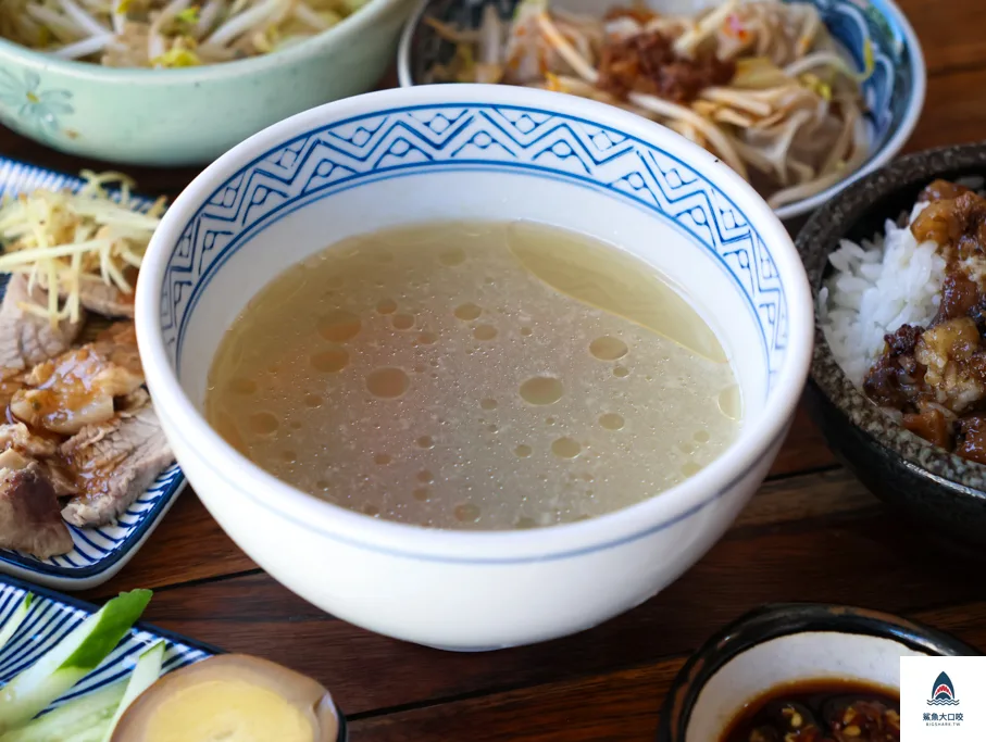 圓環頂麵食館,圓環頂麵食館菜單,圓環頂麵食館推薦,鹿港美食推薦,鹿港小吃推薦 @鯊魚大口咬