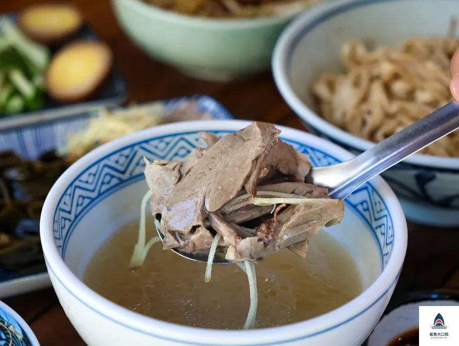圓環頂麵食館,圓環頂麵食館菜單,圓環頂麵食館推薦,鹿港美食推薦,鹿港小吃推薦 @鯊魚大口咬