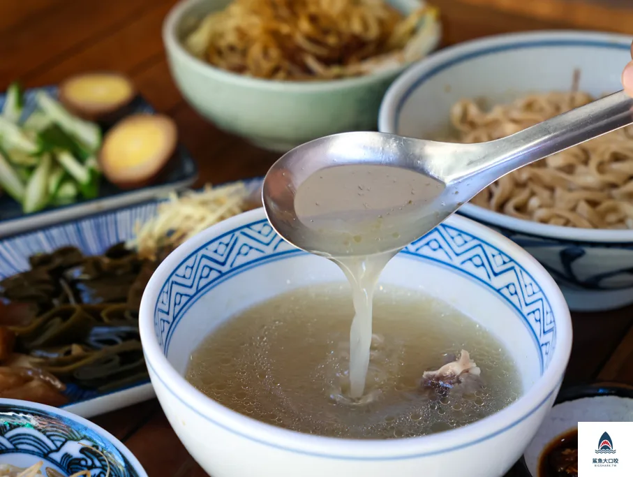 圓環頂麵食館,圓環頂麵食館菜單,圓環頂麵食館推薦,鹿港美食推薦,鹿港小吃推薦 @鯊魚大口咬