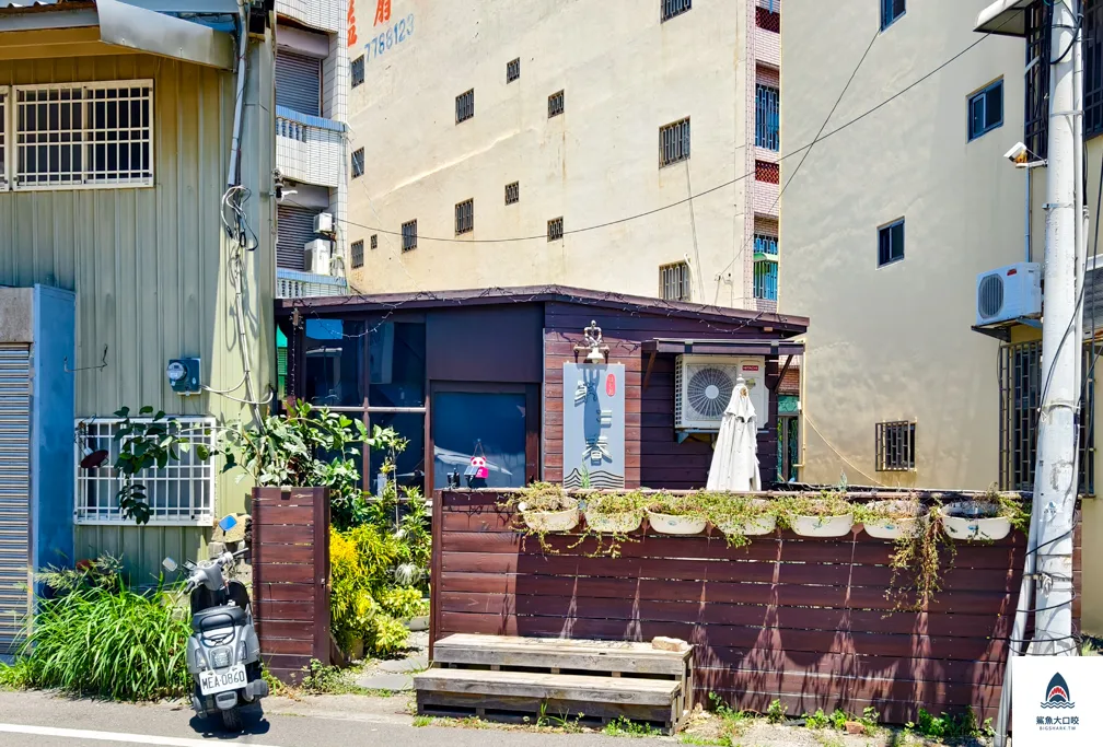 圓環頂麵食館,圓環頂麵食館菜單,圓環頂麵食館推薦,鹿港美食推薦,鹿港小吃推薦 @鯊魚大口咬