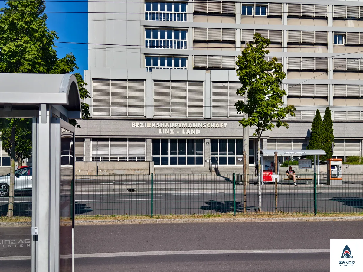 林茲火車站Linz Hbf,Linz Hbf,林茨中央火車站Linz Hbf,林茲中央火車站Linz Hbf @鯊魚大口咬 林茲火車站Linz Hbf,Linz Hbf,林茨中央火車站Linz Hbf,林茲中央火車站Linz Hbf @鯊魚大口咬